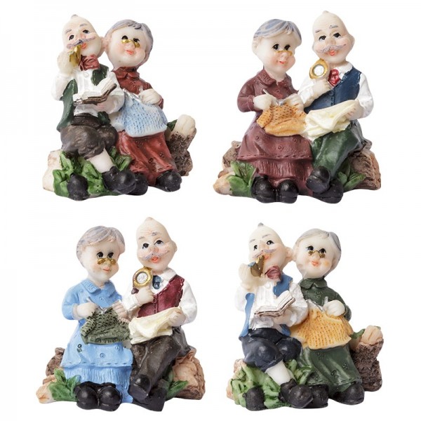 Oma & Opa Steinharzfiguren, 4 Stück